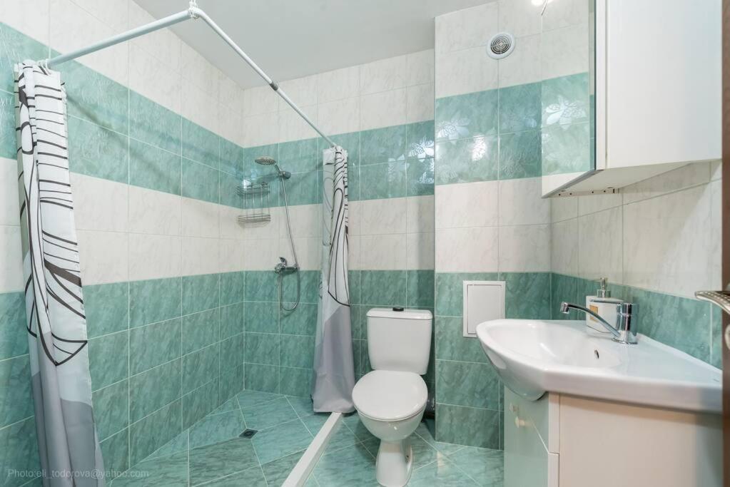 Bright Place Next To Grand Mall Varna Exterior foto